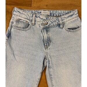 PacSun Light Wash Straight Leg Jeans